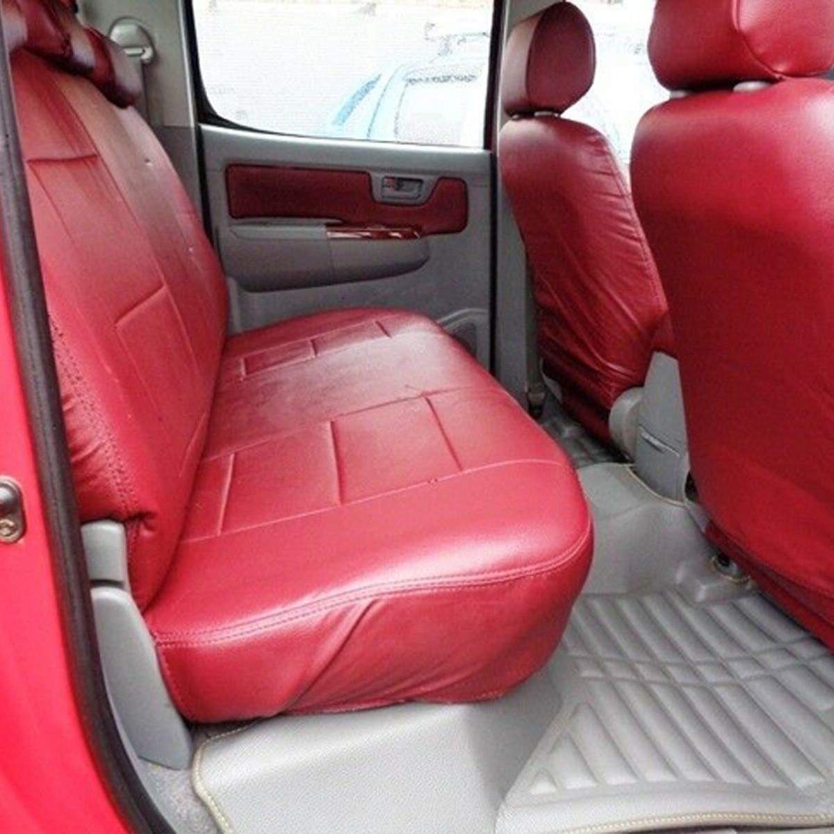 UNIVERSAL HEAVY DUTY LEATHER LOOK CAR SEAT COVERS SET SKIN FRIENDLY